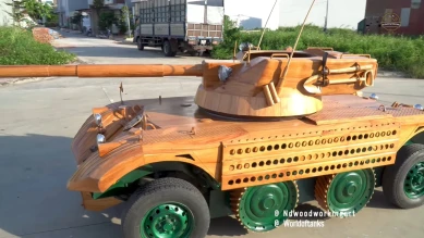 Известный вьетнамский плотник воссоздал рабочую модель EBR 105 из World of Tanks в дереве