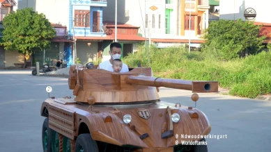 Известный вьетнамский плотник воссоздал рабочую модель EBR 105 из World of Tanks в дереве