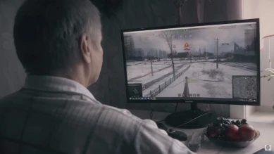 В документальном фильме про танки дед играет с Запрещёнными модами